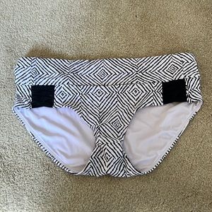 Calia by Carrie Underwood Swim Bottom